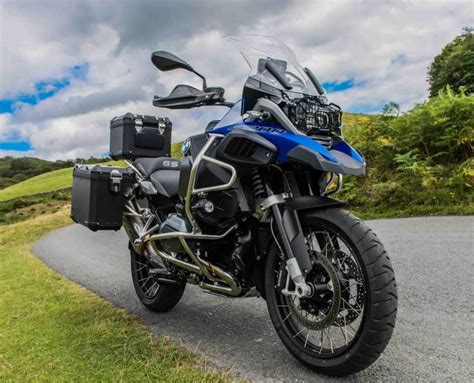 Adventure motociklas tyrinėti pasaulį