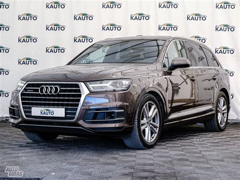 Audi Q7 visureigis