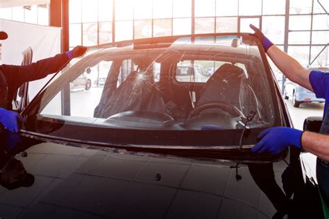 Automobilių stiklų tipai: laminuotas ir grūdintas
