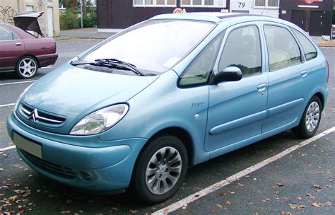 Citroen Xsara Picasso interjeras