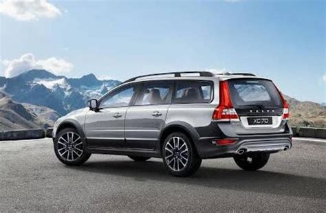 Volvo XC70 interjero dizainas