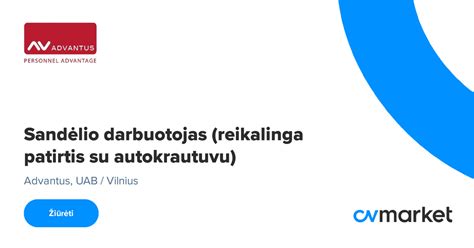 Darbuotojas, dirbantis su autokrautuvu sandėlyje