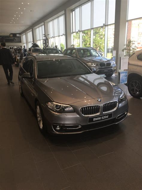 Krasta Auto automobilių salonas