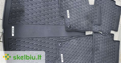 Nuotrauka: Originalūs guminiai kilimėliai Mazda CX-5 salone