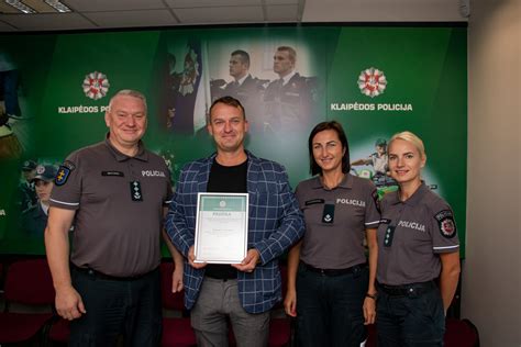 Policija tiria eismo įvykį