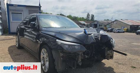 BMW E60 variklio dalys