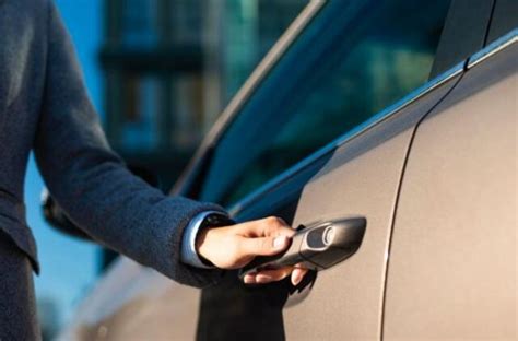 Kaip atidaryti Volvo raktelį