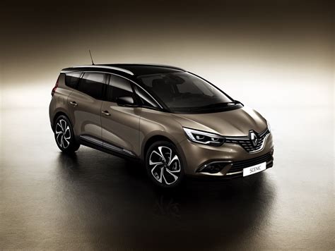 Renault Scenic IV variklio skyrius