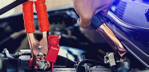 Automobilio su Start-Stop sistema akumuliatoriaus keitimo schema