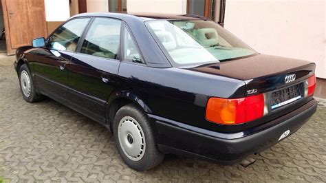 Audi 100 C4 prietaisų skydelis