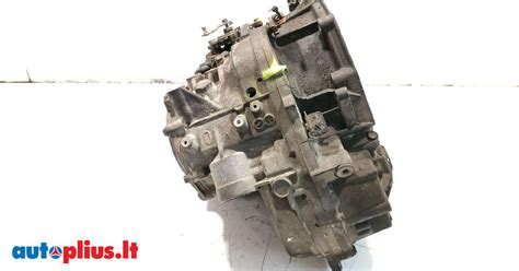 Opel Vectra pavarų dėžės kodas ant detalės