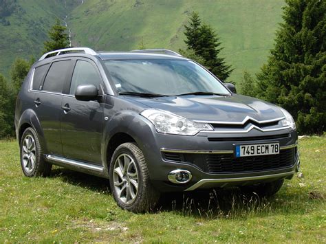 Citroen C-Crosser važiavimas bekele