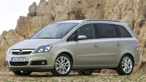 Opel Zafira kelionės kompiuterio meniu