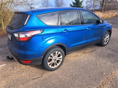 Ford Escape automobilis