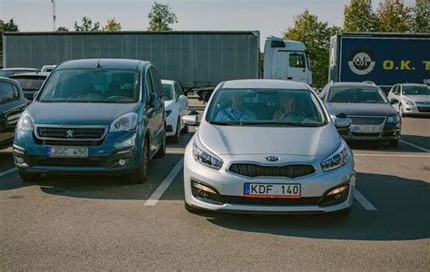 „ABS“ arba automobilis su vėžėmis