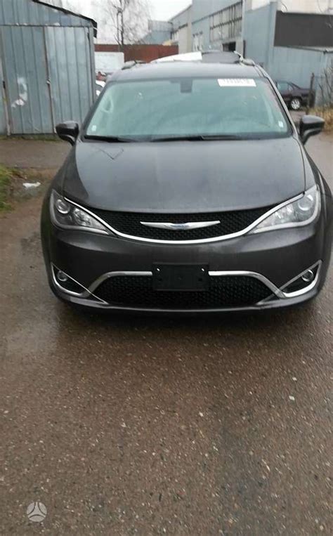 Chrysler automobilis autoservise