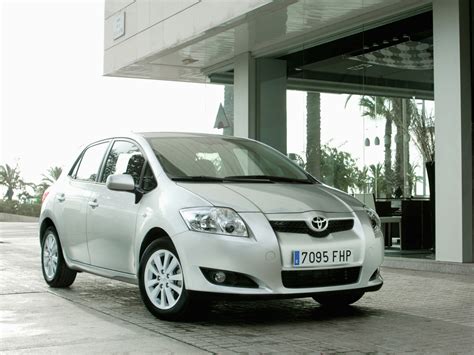 Toyota Auris salono interjeras