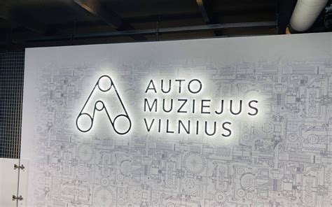 Žemėlapis su automobilių plovyklų ir servisų lokacijomis Vilniuje