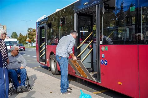 Autobusų vairuotojai dirbantys užsienyje