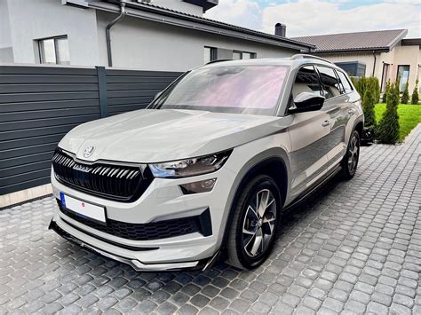 Skoda Kodiaq automobilis su naujais ratlankiais