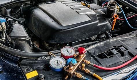 Simptomai, rodantys, kad reikia pildyti automobilio oro kondicionierių