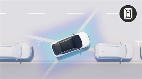 Galinis vaizdas su parkavimo jutikliais ir kamera