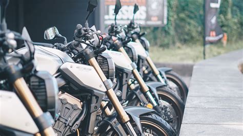 įvairūs motociklų tipai