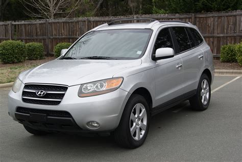 Hyundai Santa Fe 2007 galinis vaizdas