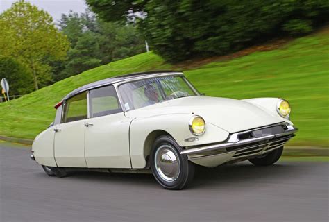 Citroen DS hidropneumatinė pakaba
