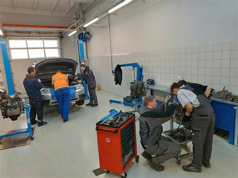 Praktinių įgūdžių lavinimas automobilių transporte