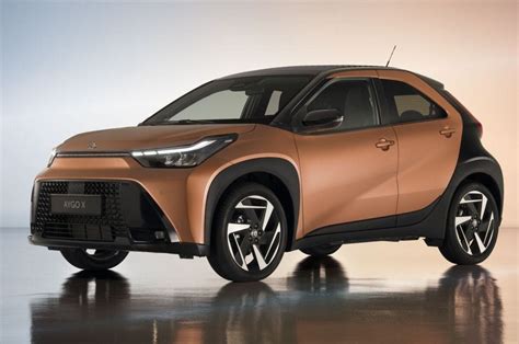 Toyota Aygo su moderniu dizainu