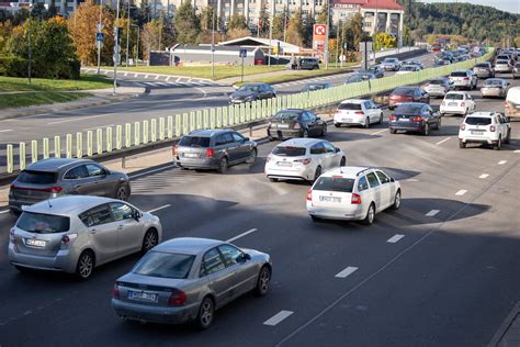 7 vietų automobilio nuomos galimybės