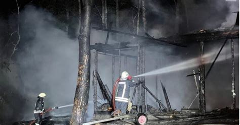 Padangų gaisras Trakuose