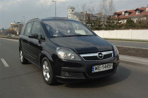 Opel Zafira B automobilio navigacijos ir informacijos sistema