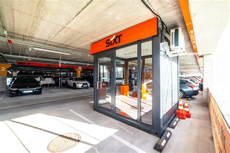 SIXT automobilių nuomos punktas Italijoje