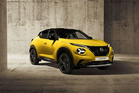 Nissan Juke važiuojant