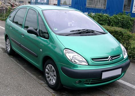 Citroën Xsara Picasso galinis vaizdas