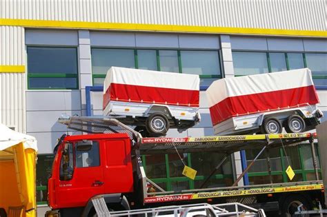 Pavojai dėl netinkamai pritvirtinto krovinio