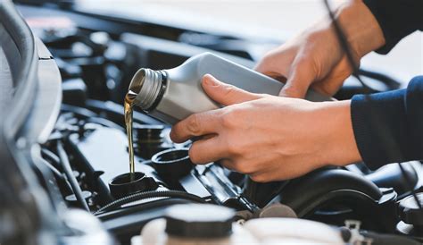 Infografika apie automobilių priežiūrą