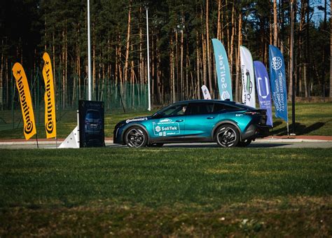 Lietuvos metų automobilio rinkimų dalyviai
