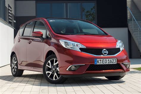 Nissan Note automobilio dugno apsaugos nuėmimas