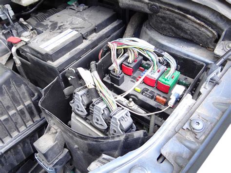 Peugeot 307 saugiklių dėžutės schema