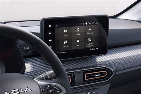 Dacia Sandero multimedijos sistema su Android Auto/Apple CarPlay