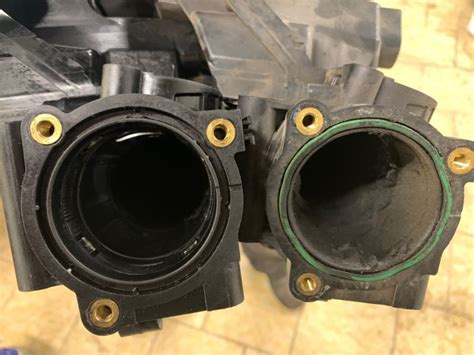 BMW N47 variklio įsiurbimo kolektorius