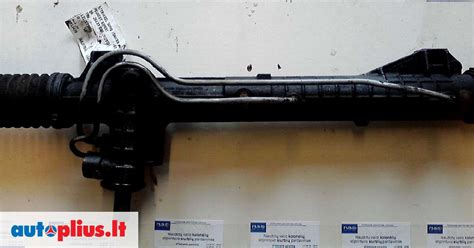 Peugeot automobilio vairo stiprintuvo siurblio iliustracija