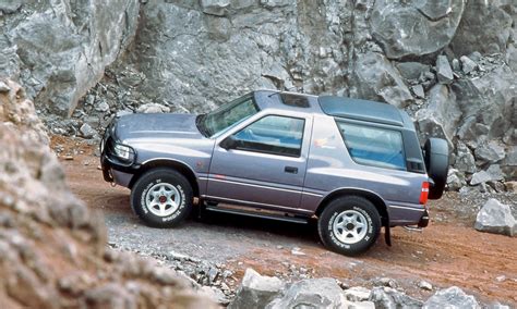 Opel Frontera riebokšlio matmenys