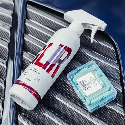 Automobilio valymo priemonės