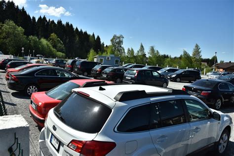Vokietijos automobilių pardavimo aikštelės