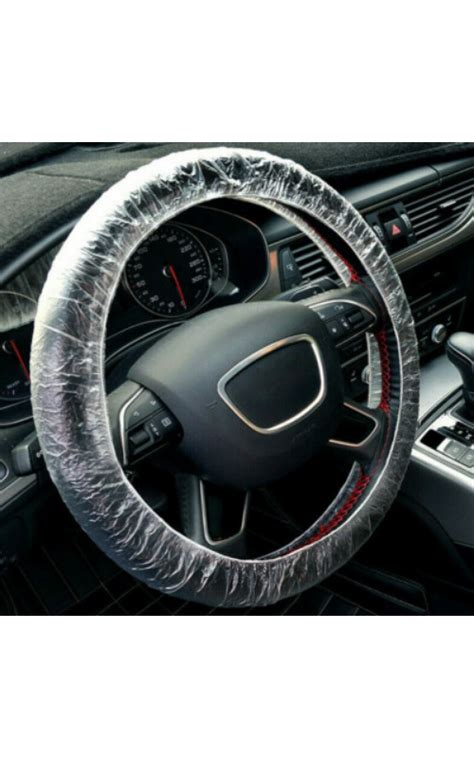 Įvairių tipų vairo užvalkalai: oda, sintetinė medžiaga, kailis