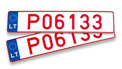 Raudoni laikini automobilio numeriai